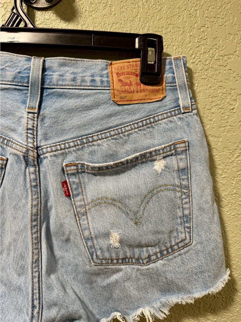 Levi's 501 Distressed Jeans Shorts 27 - Picture 4 of 5